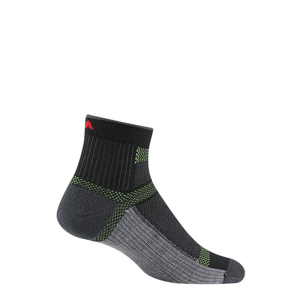 Ultra Cool Lite Quarter Pro Socks