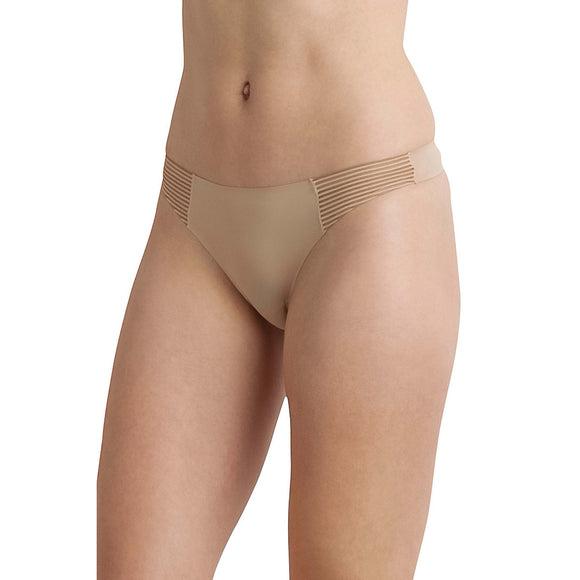 Modern Travel Thong